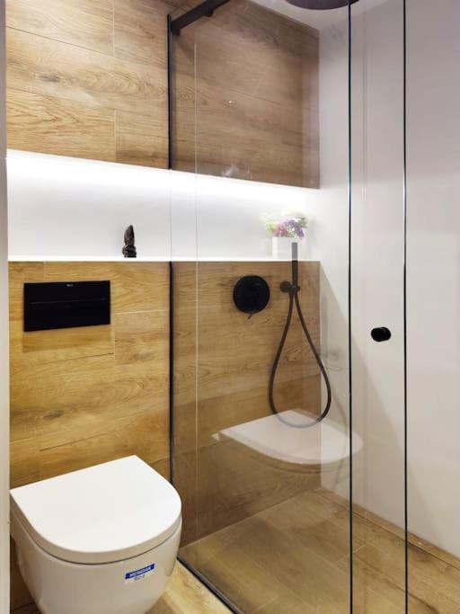 Increible Apartamento De Lujo En Terrassa Buitenkant foto